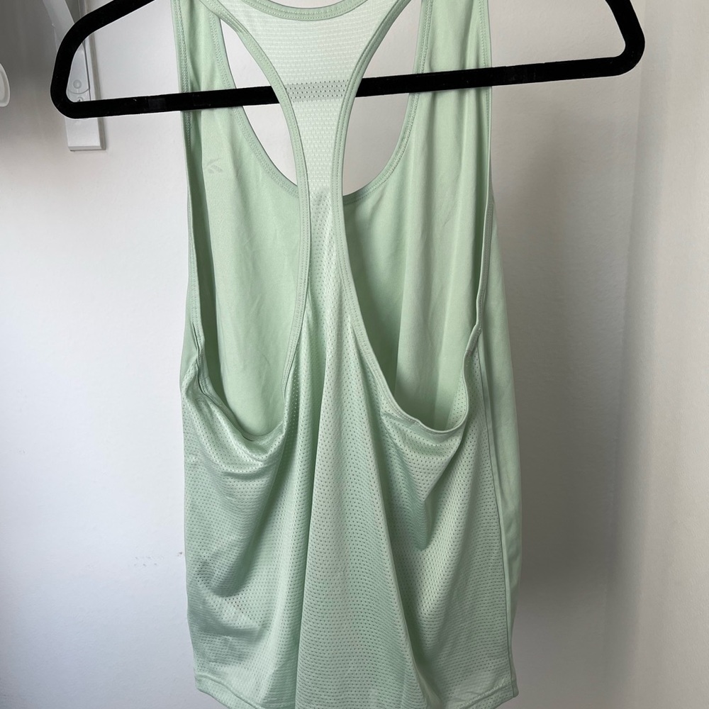 NWT Reebok Mesh Back Tank Top - Picture 4 of 7